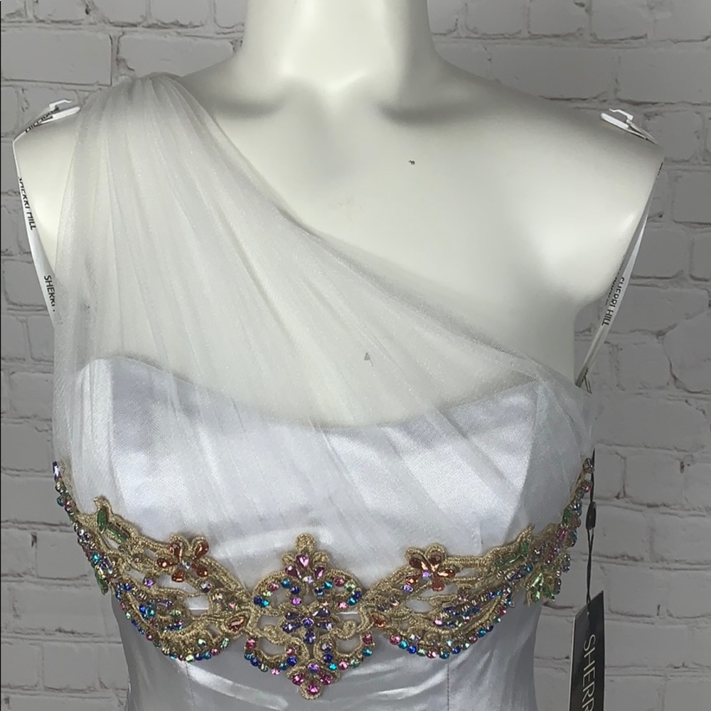 Sherri Hill formal evening gowns - Picture 3 of 8
